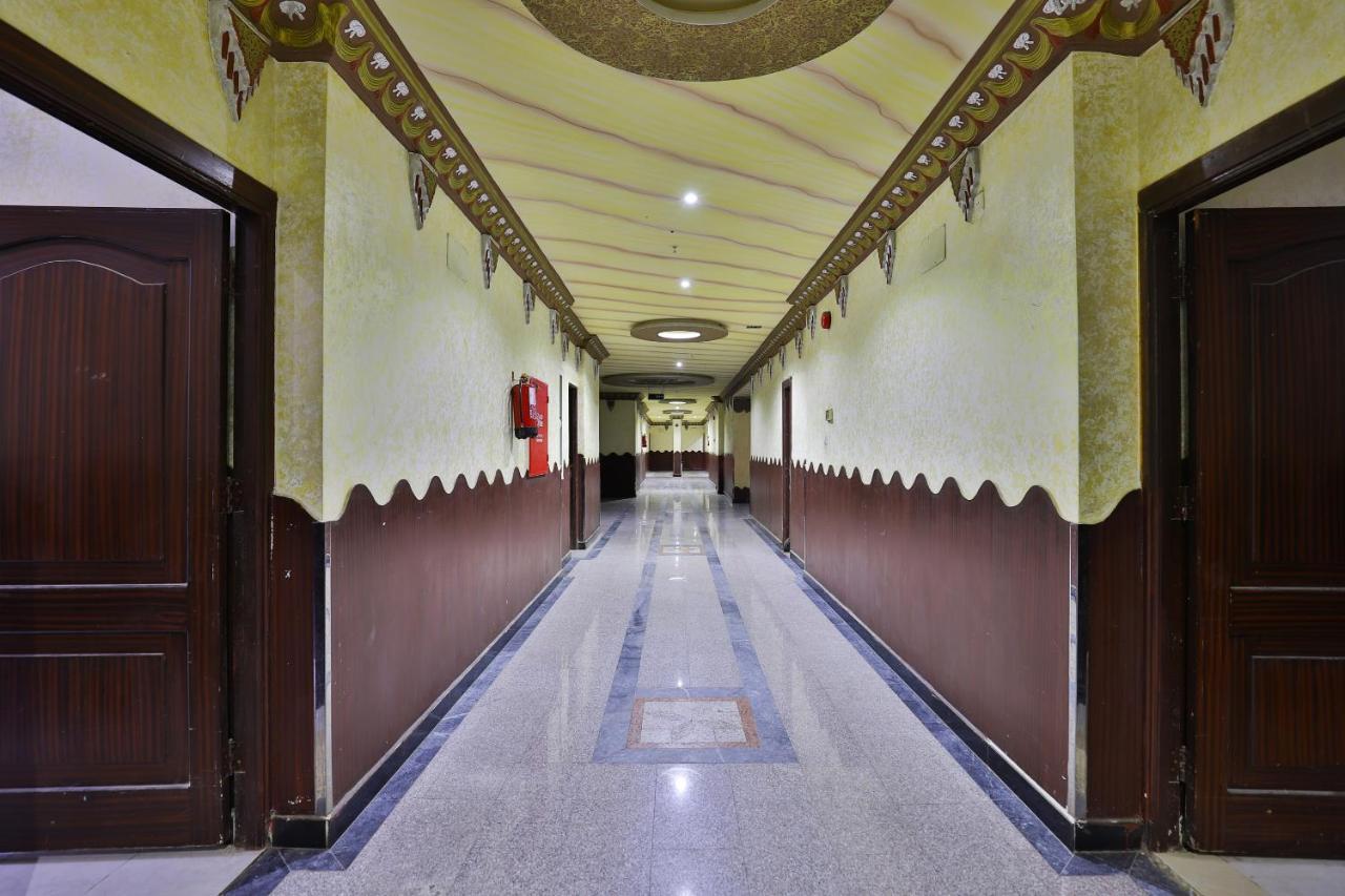 Oyo 396 Alam Al Sala Al Kobra Towers Jidá Exterior foto